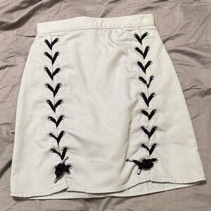 H&M Cream Skirt with Black Lace-Up Detail